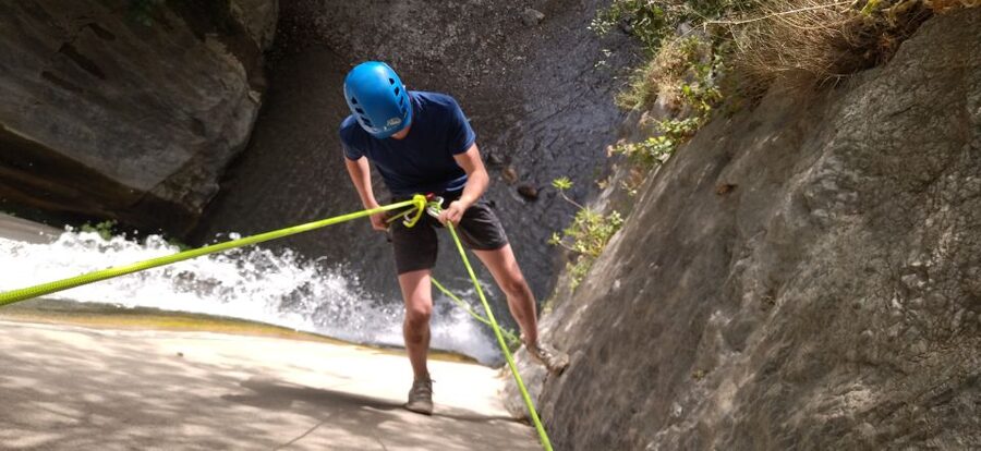 Adventure Cahorros, Monachil/ Climbing and abseiling Granada - The safety briefing that sets the whole tone