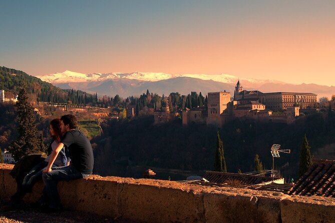 Albaicín and Sacromonte Sunset tour + Flamenco show - Why Albaicín and Sacromonte at sunset is such a good plan