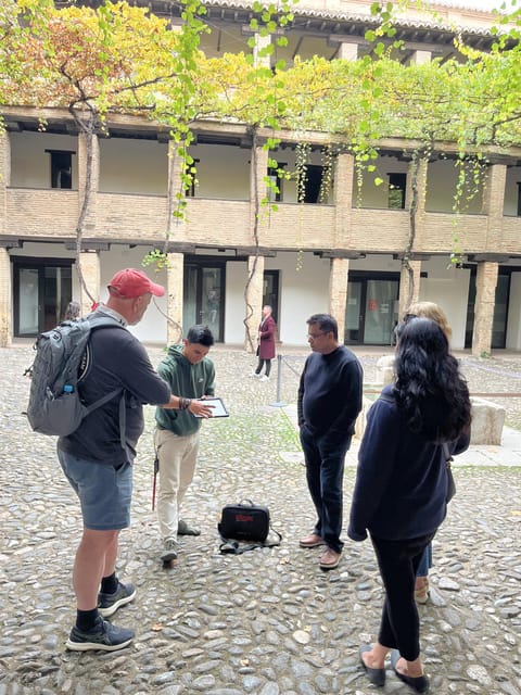 Albayzín: Granada's Albayzín Tour with Food Tasting - Footwear, pace, and who should plan for stairs