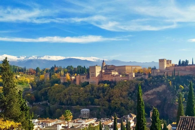 Albayzín y Sacromonte, Unesco Heritage Neighborhoods - Caves Of Sacromonte: A Hill That Creates Its Own Streets