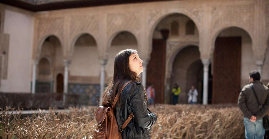Alhambra and Nasrid Palaces and Local Food Experience - Nasrid Palaces: Where Islamic Art Becomes Tangible