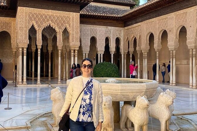 Alhambra Experience – Explore Nasrid Palaces & Generalife Gardens - Stop 3: Generalife gardens, where the mood changes