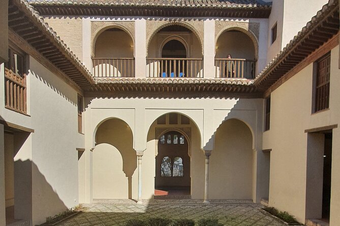 Alhambra&Generalife, Albaicín & Sacromonte Private Tour - El Banuelo: Why Ancient Arab Baths Feel Different