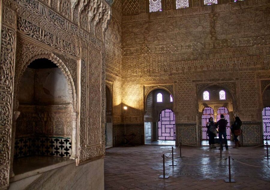 Alhambra & Generalife: Exclusive 3 hours Private Tour - Rules and practical tips so your visit goes smoothly