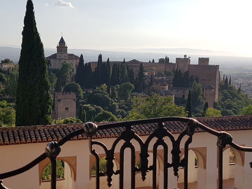 Alhambra: Generalife Gardens & Alcazaba Fast-Track Tour - Price and what $54 buys you (and what it does not)