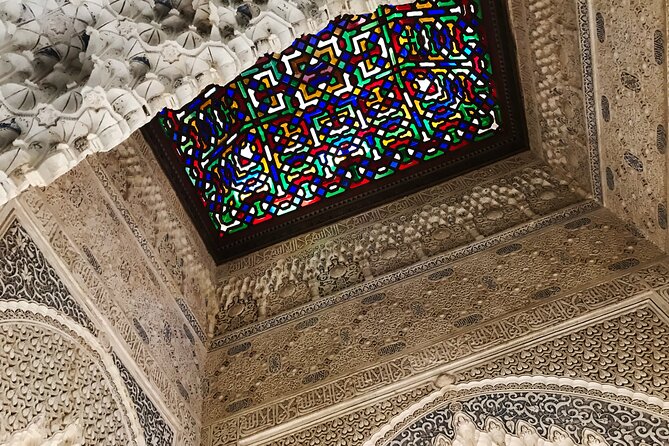 Alhambra & Generalife Skip the Line Regular Group including Nasrid Palaces - Where to Meet at P.º del Generalife and How to Show Up Smoothly
