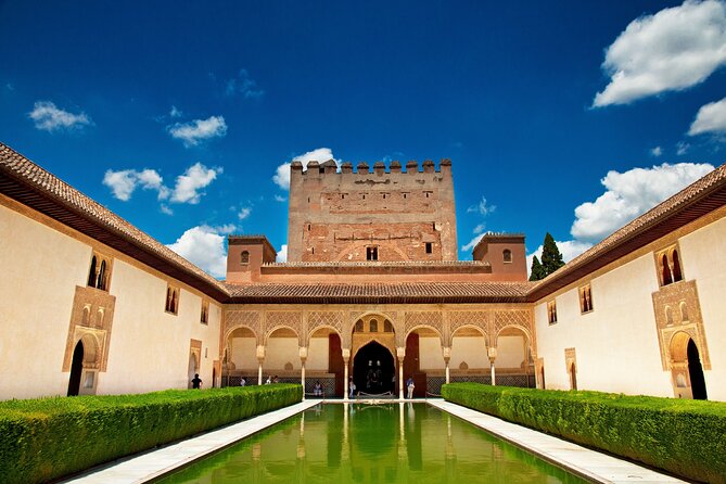 Alhambra & Generalife Skip the Line Regular Group including Nasrid Palaces - Price and Logistics, Is $65.06 Good Value?