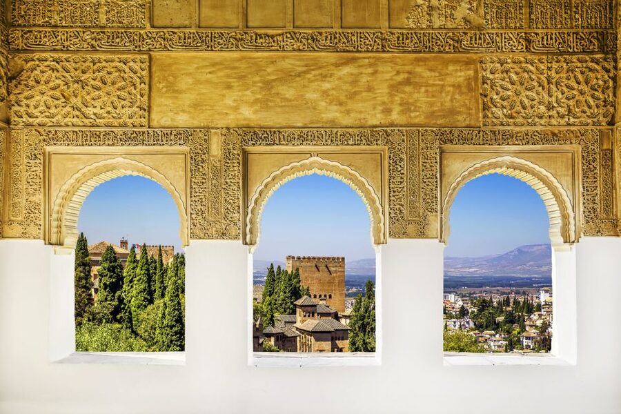Alhambra, Nasrid Palaces, and Generalife 3-Hour Guided Tour - Price and value: getting $66 to work for you