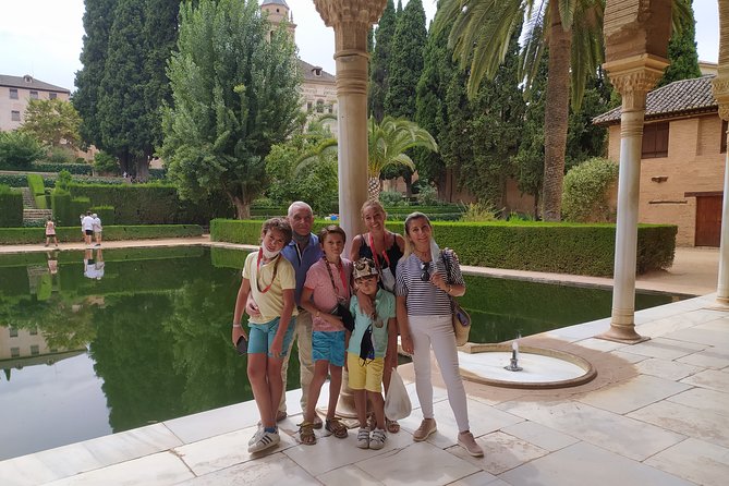 Alhambra : Private Tour for Families - Should you book this private family tour?