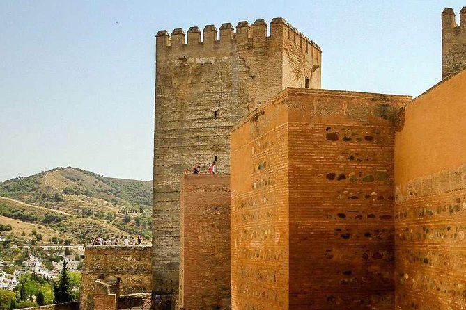 Alhambra Private Tour: Nasrid Palaces, Alcazaba and Generalife - Price and Value: Is $188.13 a Good Deal for This Alhambra Mix?