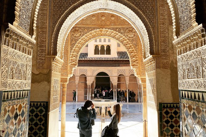 Alhambra Private Tour with Skip-the-line-tickets - Duration and pace: why 3 hours can feel just right