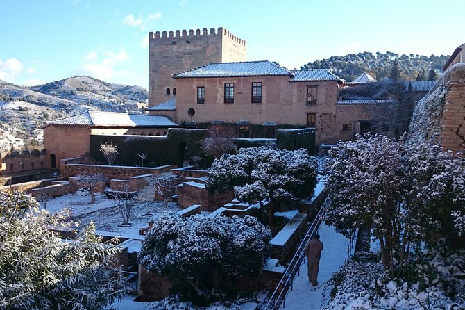 Alhambra private tour with tickets - Meeting at Alhambra Ticket Office, and How to Set Yourself Up