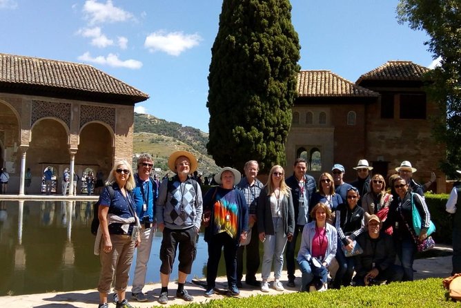 Alhambra Tour :Generalife Gardens ,Palaces and towers.Skiptheline - Generalife Gardens and Palace areas: where the visit feels calmer