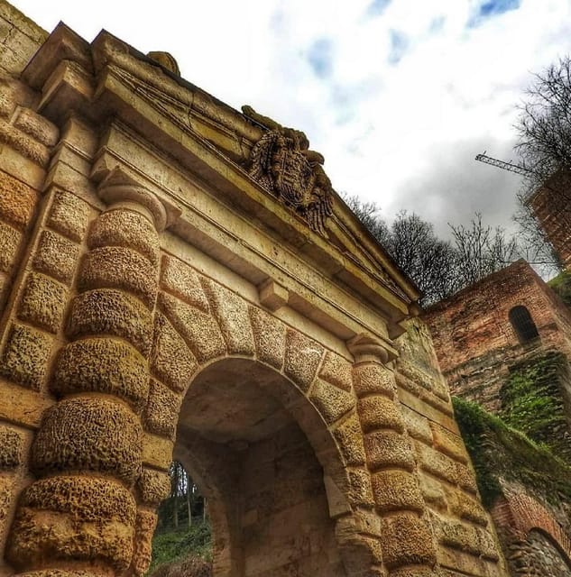 Alhambra: Tour Leyendas de la Alhambra - Practical Tips to Get the Most From the Wall Route