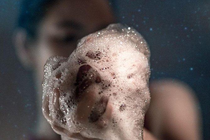 Arabian Baths Experience at Granada's Hammam Al Ándalus - Timing and crowd comfort in a hammam that can get busy