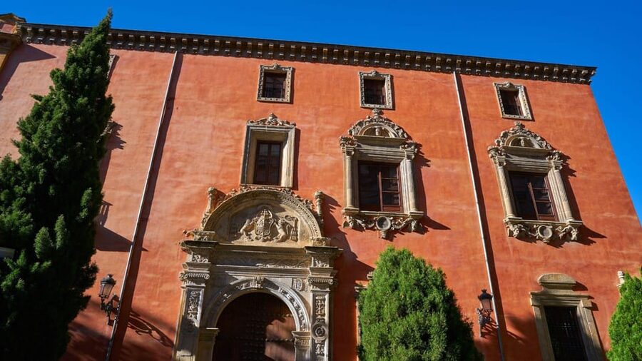 Best of Granada: Private Walking Tour with a Local - Tapas and shopping tips that help you act like you live here