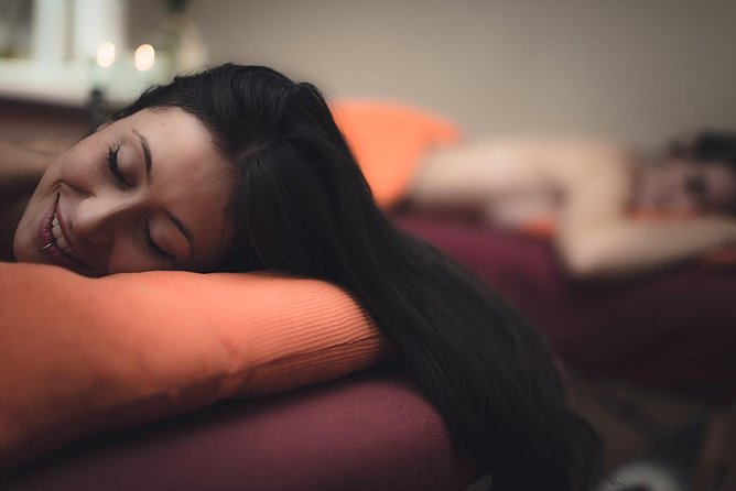 Couple Massage: 1 hour - Key Highlights at MasVital (Granada)