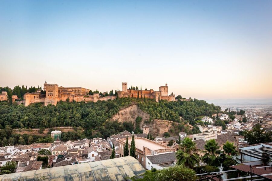 Fast-Track Alhambra & Nasrid Palaces Guided Tour - What This Tour Day Feels Like in Real Life