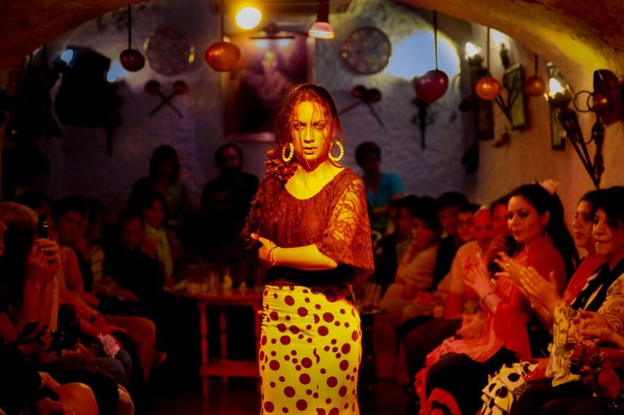 Flamenco Show: Zambra in Cuevas del Sacromonte - The essentials before you go