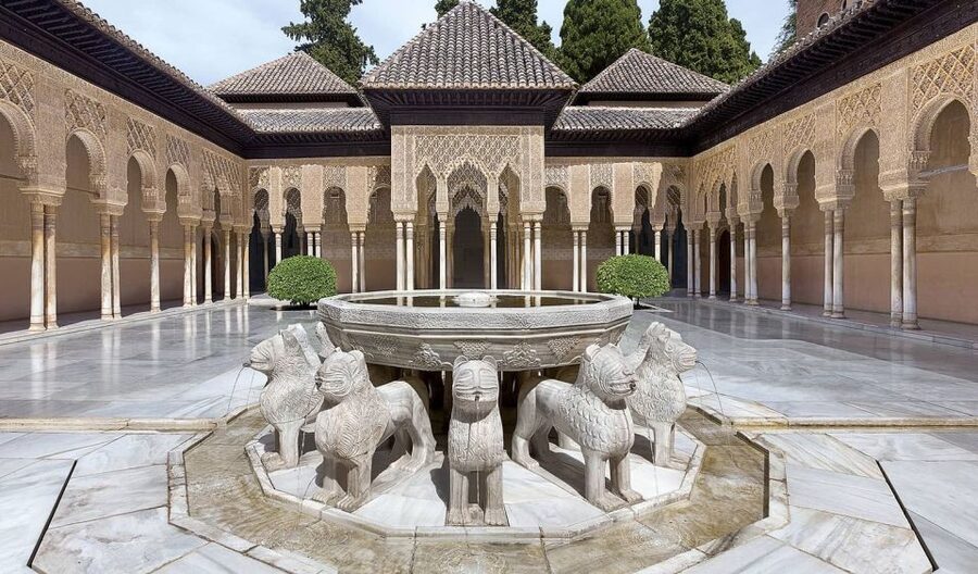 From Costa del Sol: Granada, Alhambra + Nasrid Palaces Tour - A 10-hour Alhambra day from the Costa del Sol, with real Granada time
