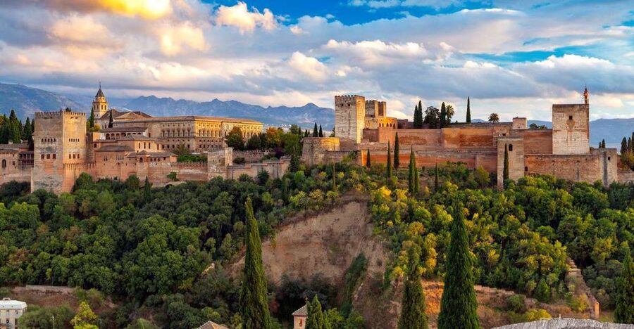 From Costa del Sol: Granada, Alhambra + Nasrid Palaces Tour - Price and value: what $153 buys you in real-world comfort