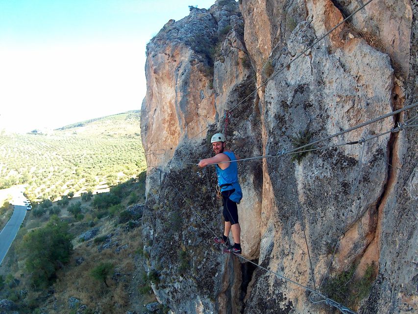 From Granada: 3-Hour Vía Ferrata in Moclín - Granada to Moclín: the part that makes the day easy