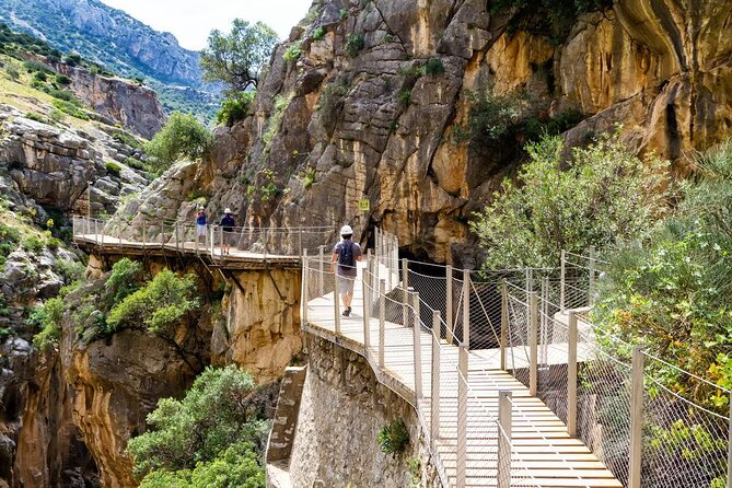 From Granada: Caminito del Rey Guided Tour & Guaranteed Tickets - Why This Caminito del Rey Day Trip Works So Well From Granada