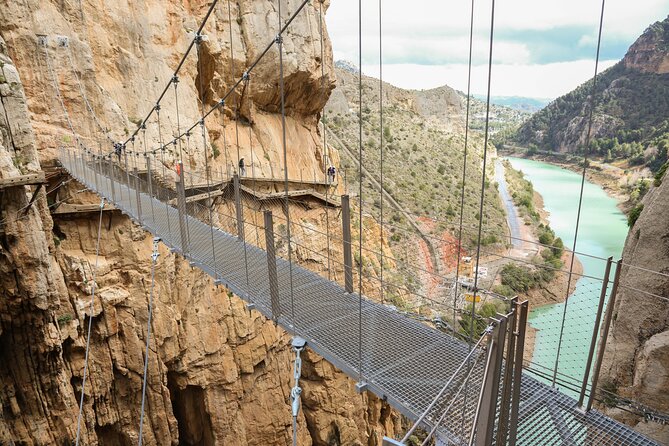 From Granada: Caminito del Rey Guided Tour & Guaranteed Tickets - Meet at Plaza de las Descalzas, Then You’re on the Road