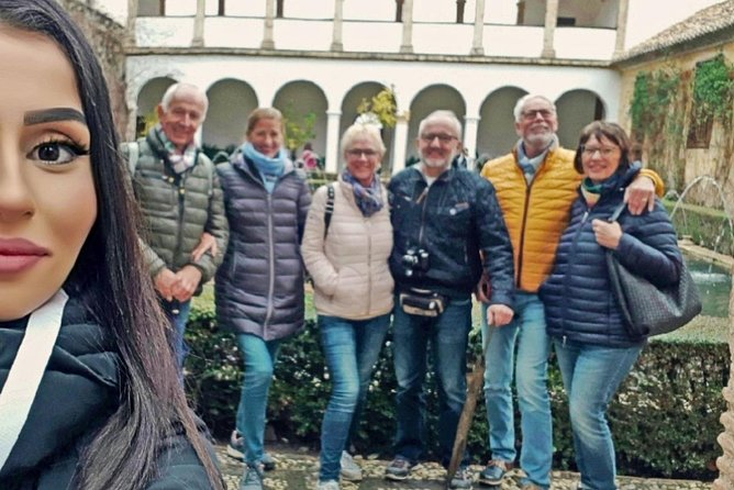 Full Alhambra tour with preferential access (SPANISH language) - Stop 5: Generalife gardens, views plus a calmer rhythm