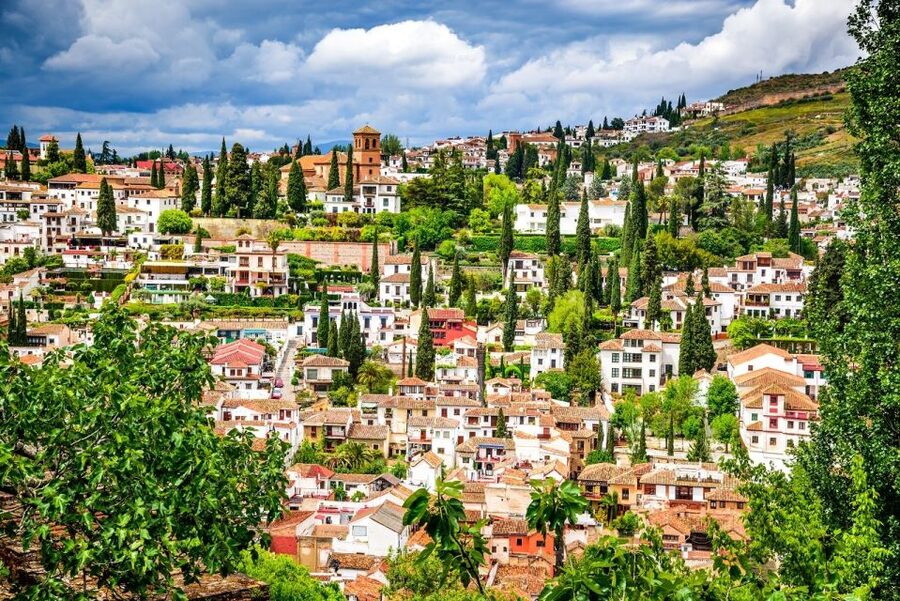 Granada: Albaicín and Sacromonte Walking Tour - The Quiet Corners of Albaicín, and What to Watch For