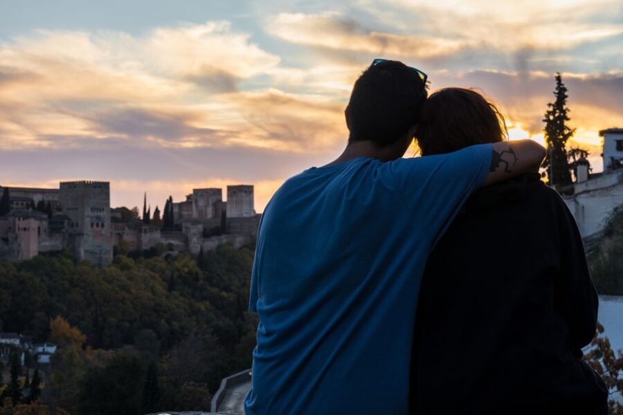Granada: Alhambra and City Private Tour - The Palace of Charles V: A Useful Contrast Inside the Complex