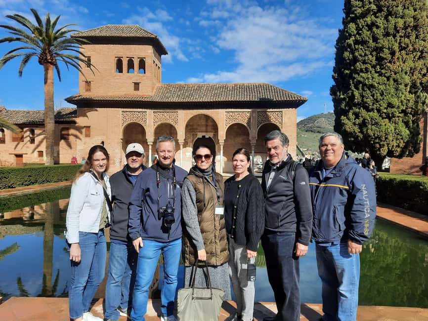 Granada: Alhambra and City Private Tour - Up to the Albaicin: Narrow Streets and a Different Granada Mood