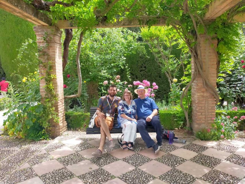 Granada: Alhambra and City Private Tour - Skip-the-Line Alhambra Entry That Helps You Spend Time, Not Wait