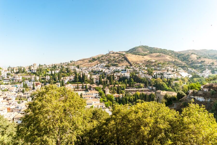 Granada: Alhambra and Generalife Garden Ticket & Guided Tour - Key highlights to look forward to
