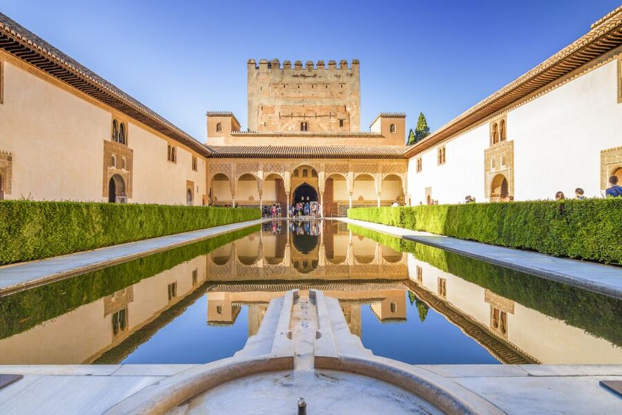 Granada: Alhambra and Generalife Private Fast-Track Tour - Practical notes that matter on Alhambra day