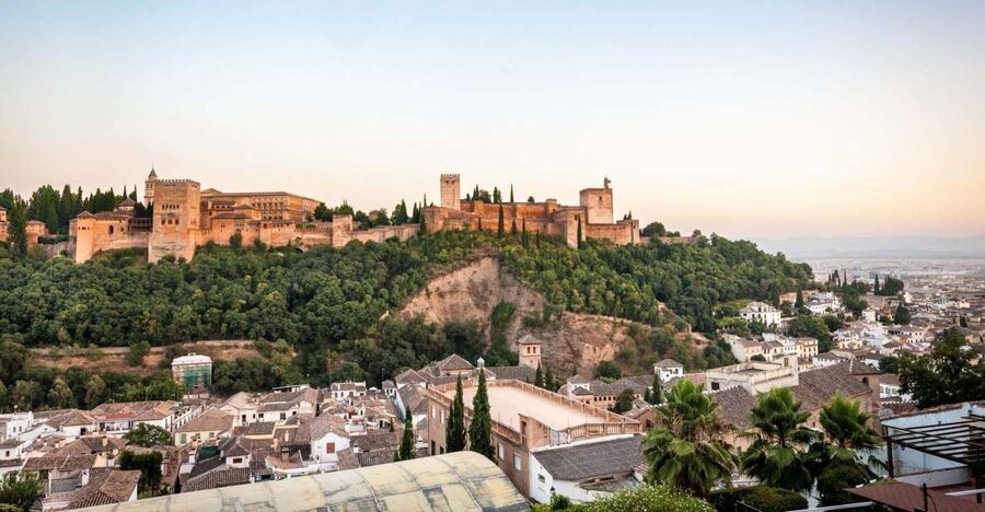 Granada: Alhambra Complex Guided Tour Options - Key points before you go