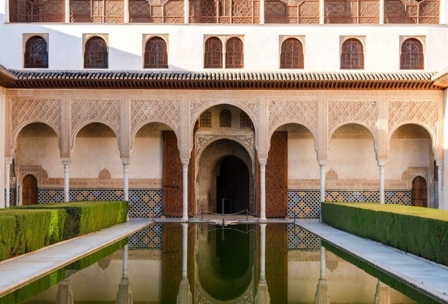 Granada: Alhambra Complex Guided Tour with Ticket - Who This Tour Fits Best (and Who Might Want Another Plan)
