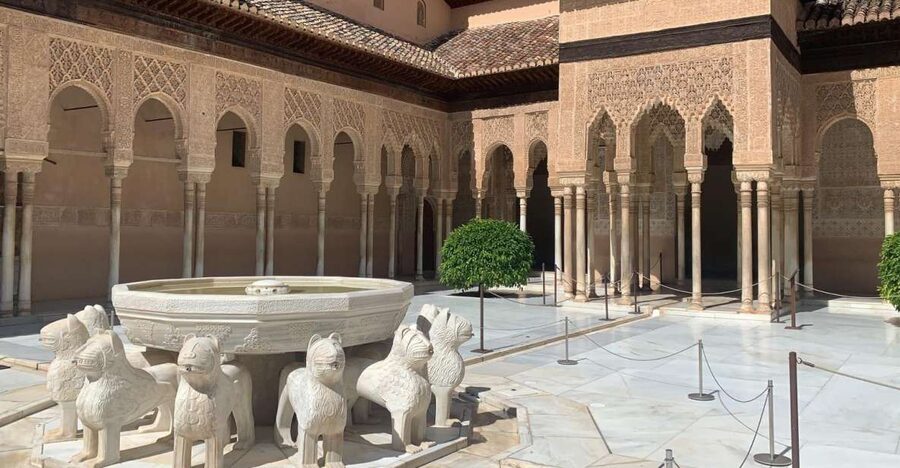 Granada: Alhambra Complex Guided Tour with Ticket - Nasrid Palaces: Where the Guide Makes the Walls Feel Like a Place