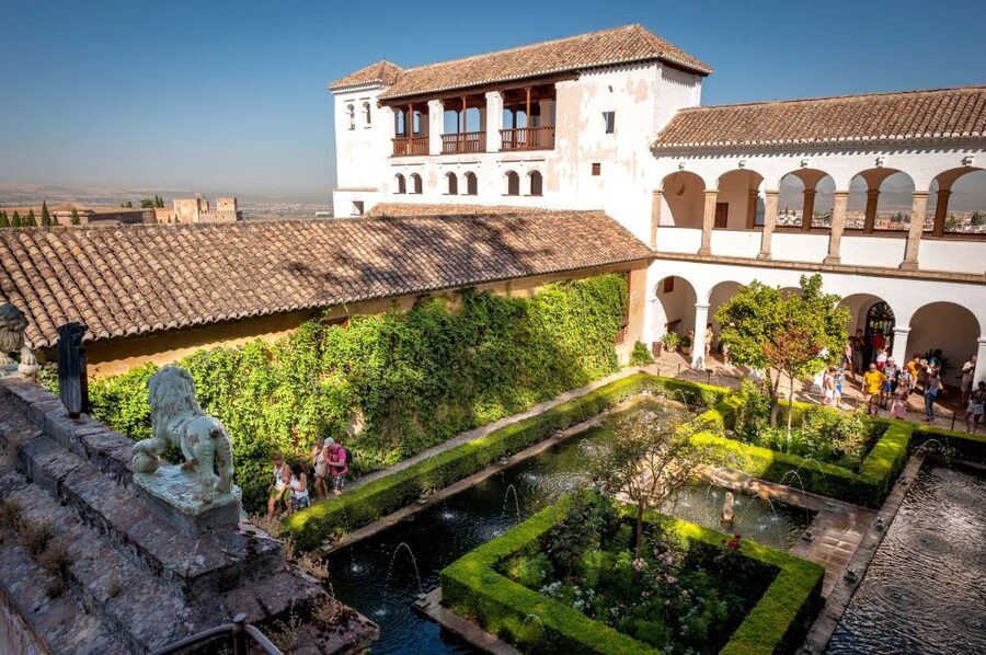 Granada: Alhambra Entry Ticket with Audio Guide - Alcazaba Fortress Views: Fortifications With Real Atmosphere