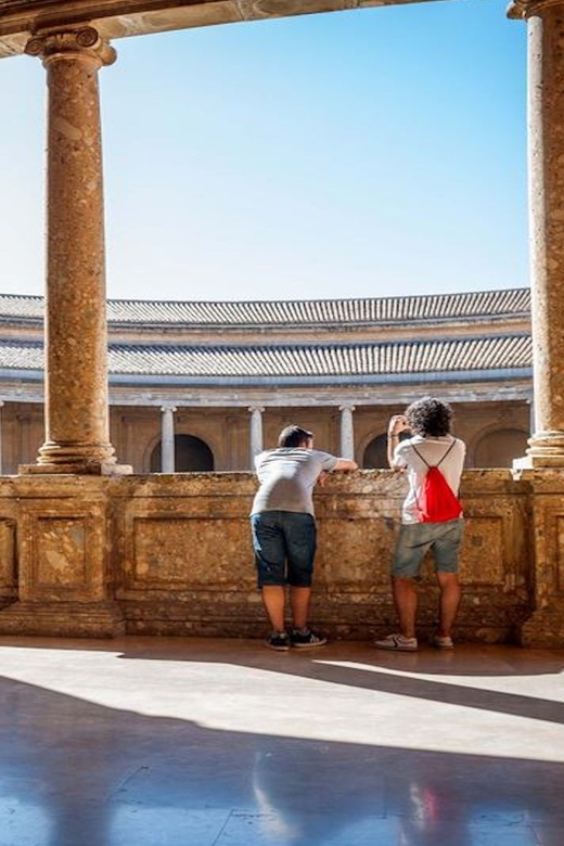 Granada: Alhambra Gardens and Generalife Ticket - Heat, water, and what to wear so you enjoy it