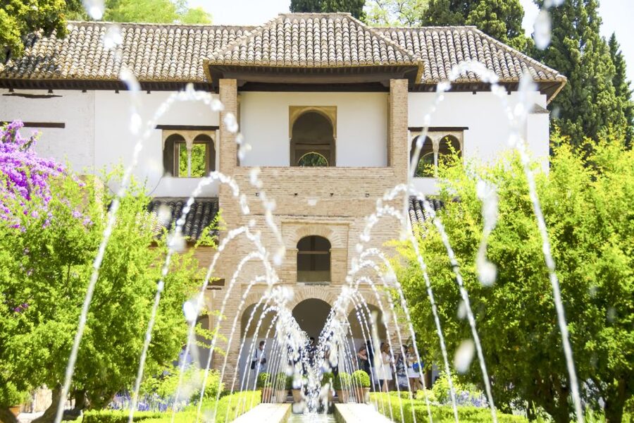 Granada: Alhambra Guided Tour and Arabian Bath and Massage - Hammam Al Andalus: the Arabian bath circuit and 15-minute massage