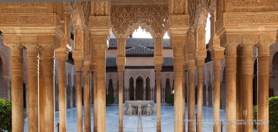Granada: Alhambra Guided Tour and Flamenco Show - Should you book this Granada day with Alhambra and Sacromonte?