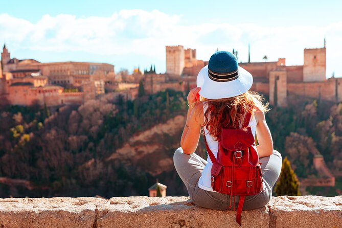 Granada: Alhambra Guided Tour including Nasrid Palaces - Stop 3: Alcazaba and the Torre de la Vela for Big Views