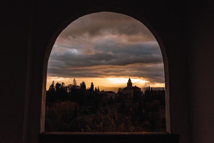 Granada: Alhambra Night Visit Entry Ticket - Nighttime Crowds: How to Keep the Magic from Turning Into a Line