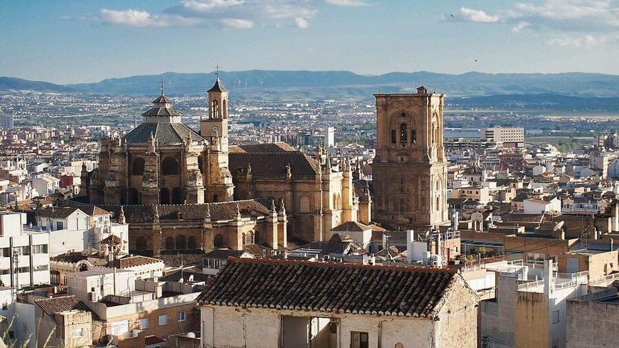 Granada: Cathedral and Royal Chapel Private tour with ticket - Key highlights worth your attention
