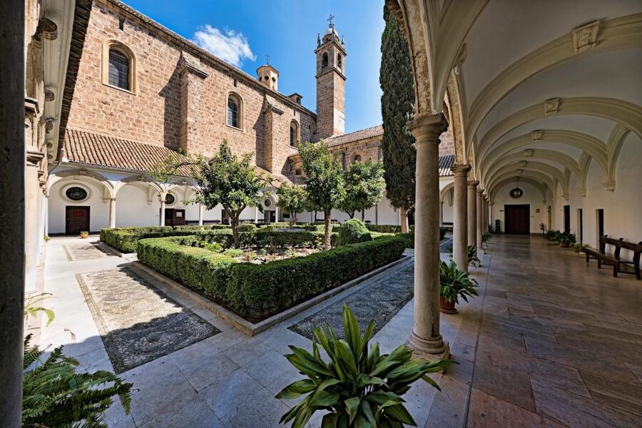Granada: Cathedral, Royal Chapel & 5 Monuments Combo Ticket - Key points before you start