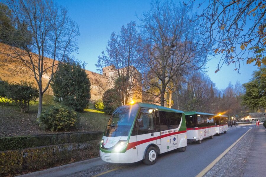 Granada City Train 1 or 2-Day Hop-On Hop-Off Ticket - Timing Tips: When to Ride and When to Get Out