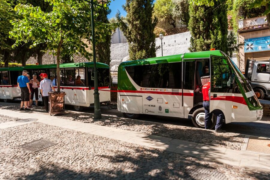 Granada City Train 1 or 2-Day Hop-On Hop-Off Ticket - Audio Guide and Headphones: A Small Detail That Changes Everything
