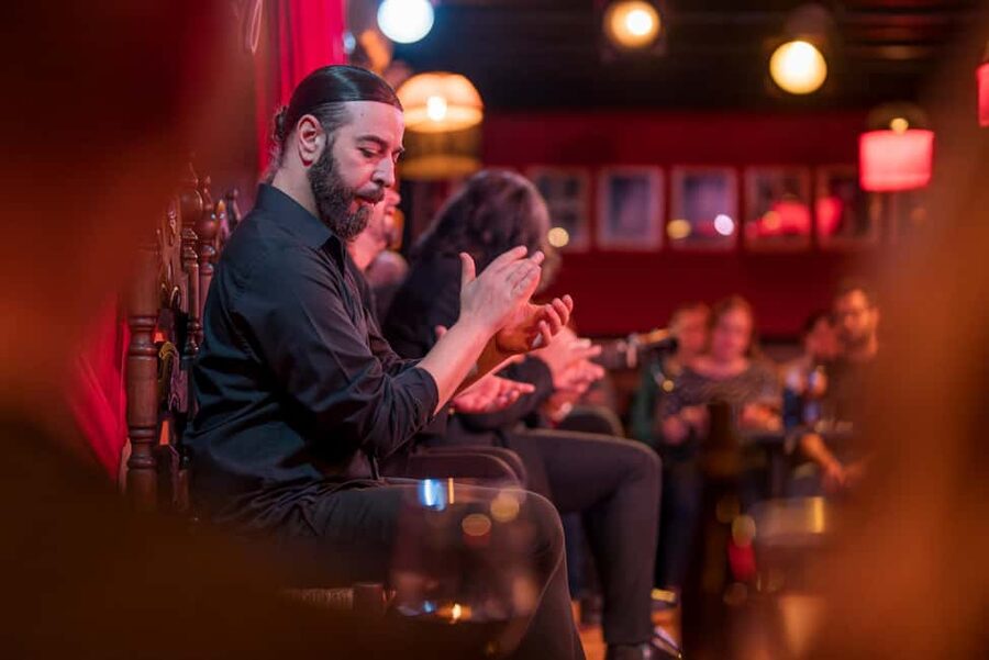 Granada: Flamenco Show with Dinner at Jardines de Zoraya - Dinner at Jardines de Zoraya: What the Menu Really Means for You