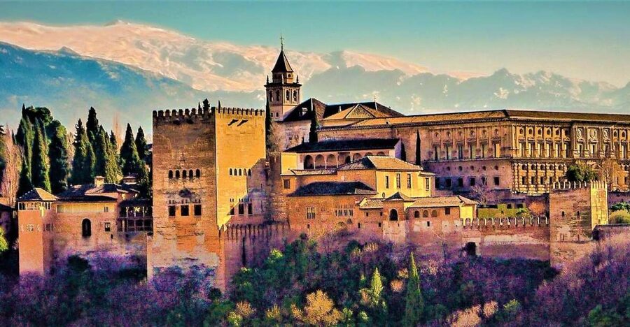 Granada: Full Alhambra Premium Guided Tour with Tickets - Why this premium Alhambra tour feels different from DIY